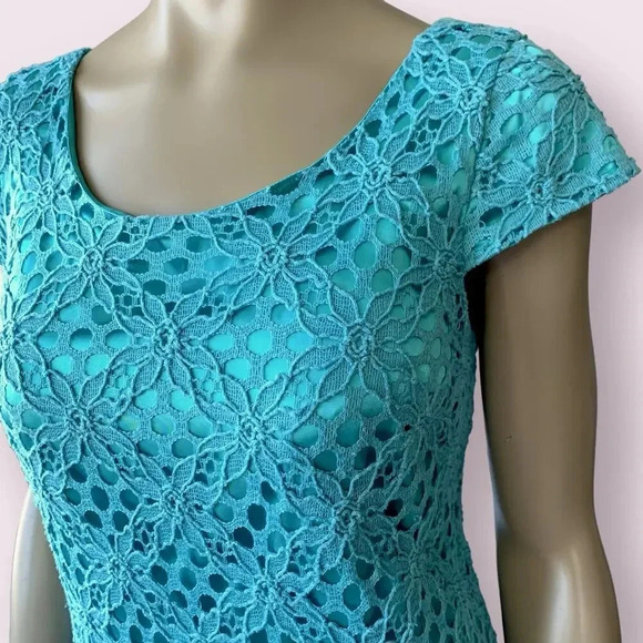 JAX Cap Sleeves Eyelet Crocheted Lace Shift Dress Pleated Hem Size 12 Teal Retro - Picture 5 of 16